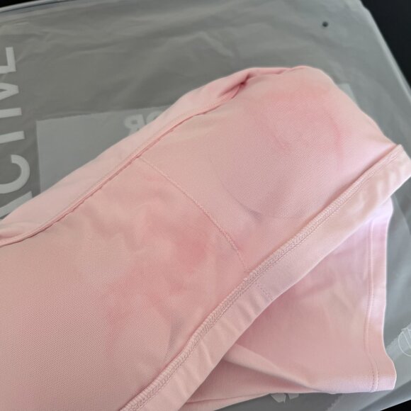 Oner Active SoftMotion™ Strappy Mid Vest with Built in Bra Shelf Size M - Picture 5 of 8